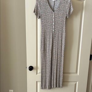 Floral V-Neck Button-Down Jumpsuit
from Roolee